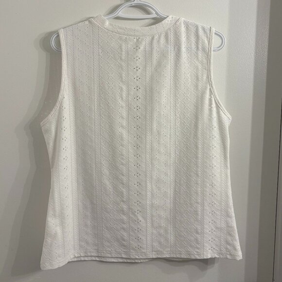 White Eyelet Tank Top - Picture 5 of 7